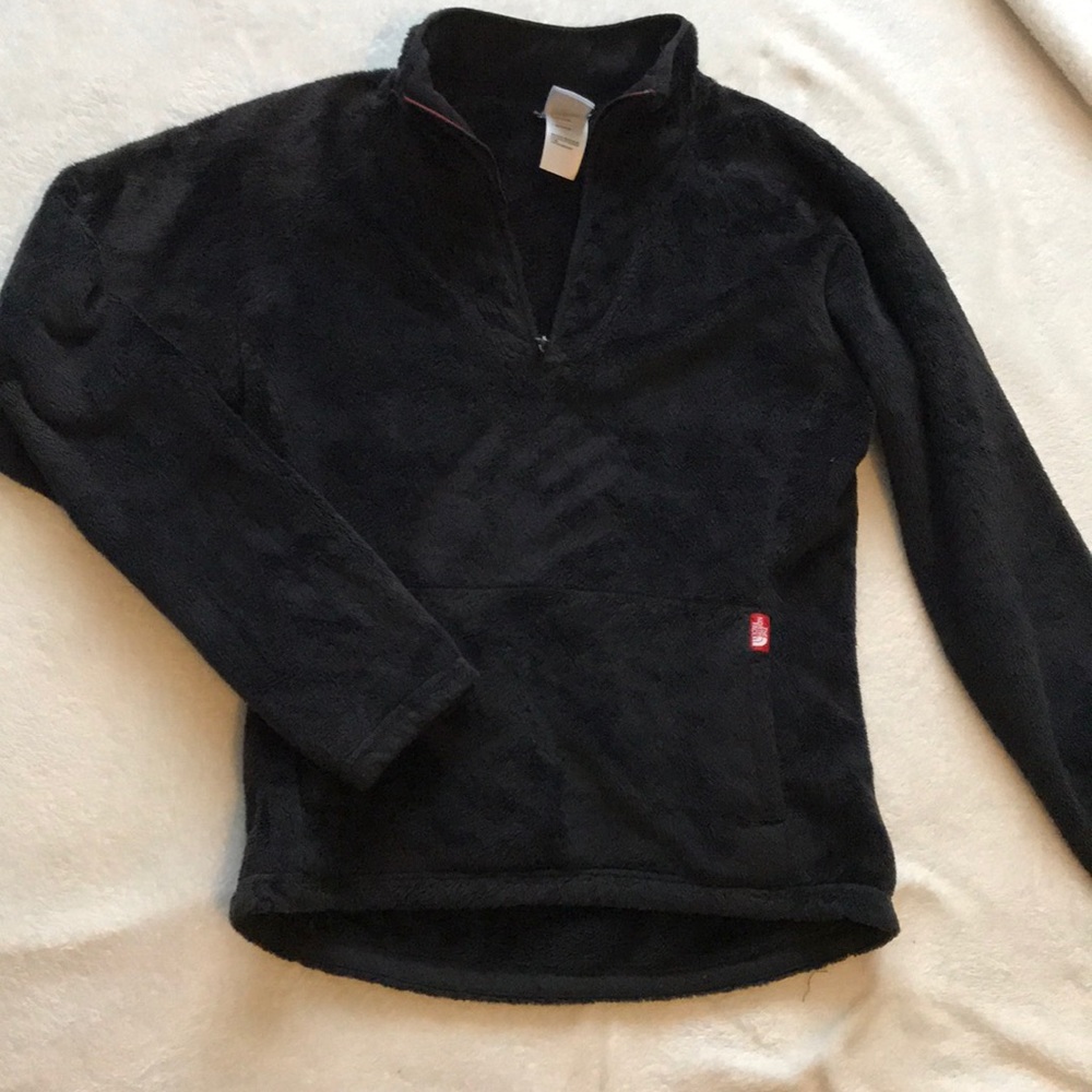 Fuzzy north face quarter zip